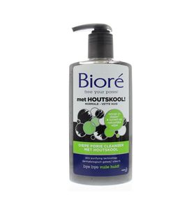 Diepe porie cleanser houtskool