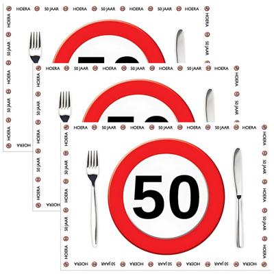 Placemat 50 jaar - 30x stuks - 42 x 30 cm - 90g - papier - verjaardag - jubileum