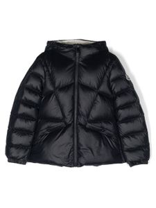 Moncler Enfant logo-patch padded jacket - Bleu