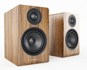 Acoustic Energy: AE100 boekenplank speakers (2 stuks) - Walnoot