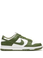 Nike baskets Dunk ' Medium Olive' - Blanc