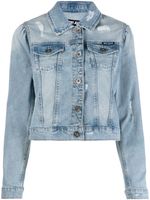 DKNY veste crop en jean à finitions effilochées - Bleu