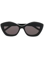 Saint Laurent Eyewear lunettes de soleil SL68 à monture papillon - Noir