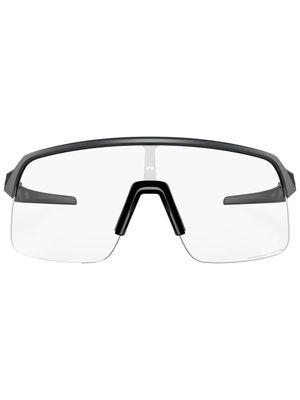 Oakley lunettes de soleil Sutro à monture carrée - Gris