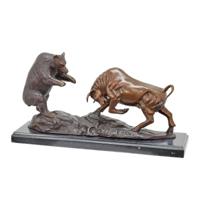 BRONZEN BEELD VAN DE STIER EN DE BEER
