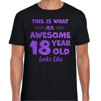 Cadeau T-shirt voor heren - leeftijd 18 jaar - awesome - zwart - glitter paars - Verjaardagsfeest