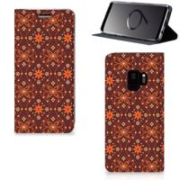Samsung Galaxy S9 | Hoesje met Magneet | Batik Brown