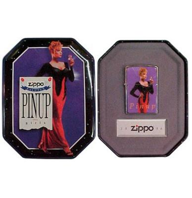 Zippo Aansteker - Zippo Salutes Pin Up Girls