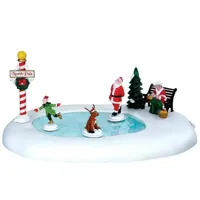 Lemax north pole ice follies bewegende schaatsbaan Santa&apos;s Wonderland 2016