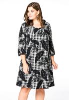 Yoek Jurk flower check | Zwart | Maat 54/56