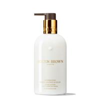 Molton Brown Melk Mesmerising Oudh Acoord & Gold Hand Mesmerising Oudh Accord & Gold Lotion 300ml