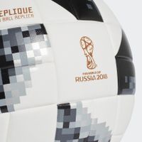 Adidas FIFA World Cup Top Replique Ball Buiten - thumbnail