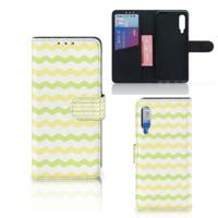 Xiaomi Mi 9 | Telefoon Hoesje | Waves Yellow
