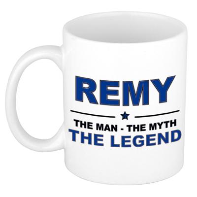 Remy cadeau mok - man myth legend - naam koffiemok / beker - wit en blauw - 300 ml