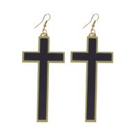 Kruis oorbellen - horror non - zwart/goud - Halloween/carnaval thema verkleed accessoires Kruis oorbellen - horror non - zwart/goud - Halloween/carnaval thema verkleed accessoires