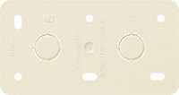 Gira 2-voudig kunststof opbouw bodemplaat, H+V t.b.v. combinatie dubbele contactdoos, crèmewit (RAL1013)