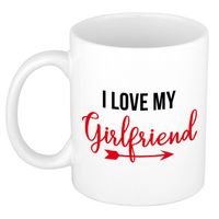 I love my girlfriend cadeau koffiemok / theebeker wit met pijl 300 ml - feest mokken - thumbnail