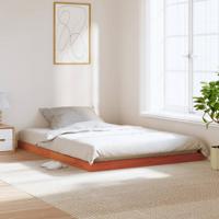 Bedframe massief grenenhout wasbruin 135x190 cm