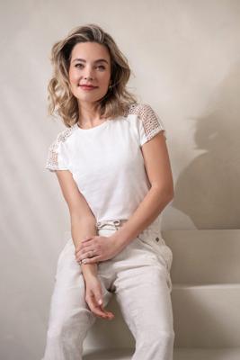 Elvira Casuals Top Nina E2 25-031 T-shirt Korte Mouw 15 Off White