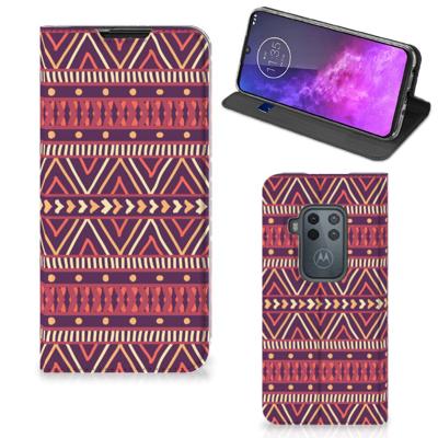Motorola One Zoom | Hoesje met Magneet | Aztec Paars