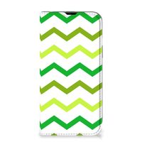 iPhone 14 Hoesje met Magneet Zigzag Groen - thumbnail