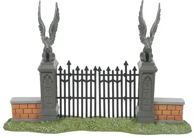 Hogwarts Gate - Harry Potter Village