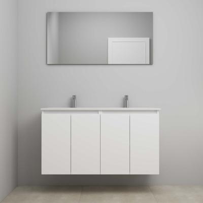 On-Line Badkamermeubelset - 120 cm - Voorgemonteerd - Greeploos 4 Deuren - Porseleinen Wastafel - 2 Kraangaten - Spiegel - Mat Wit