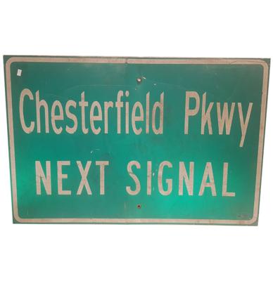Chesterfield Pkwy Next Signal Straatbord - Origineel Chesterfield Pkwy Next Signal Straatbord - Origineel