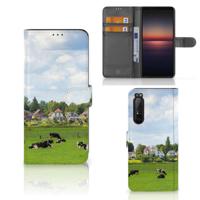 Sony Xperia 1 II | Telefoonhoesje | Met pasjeshouder | Koeien Sony Xperia 1 II | Telefoonhoesje | Met pasjeshouder | Koeien