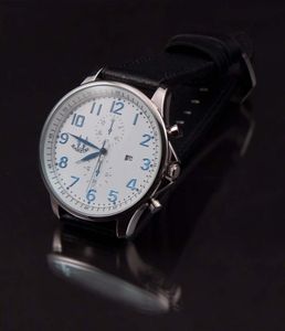 een schitterende Sarzor Classic horloge.
