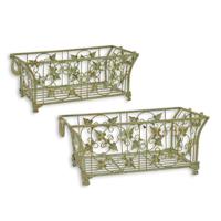 A PAIR OF IRON BASKETS A PAIR OF IRON BASKETS