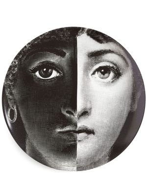Fornasetti Assiette Tema E Variazioni 222 en porcelaine (26cm) - Blanc
