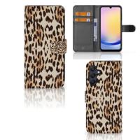 Samsung Galaxy A25 | Telefoonhoesje | Met pasjeshouder | Leopard