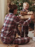 Flanellen pyjama voor volwassenen "Happy Family" capsulecollectie rood, geruit