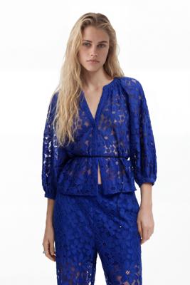 Geperforeerde blouse - BLUE - XS