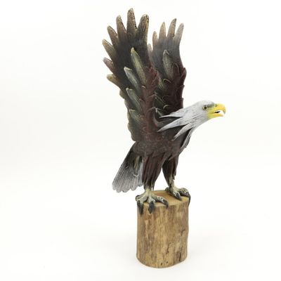 Houten Beeld Adelaar uit Zaagsel (48 x 30 cm)