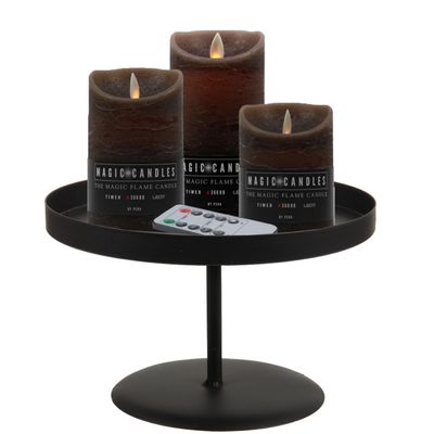 LED kaarsen/stompkaarsen - 3x st - bruin - met zwart rond kaarsenbord 22 cm