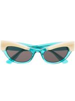 Gucci Eyewear lunettes de soleil à monture papillon - Bleu - thumbnail