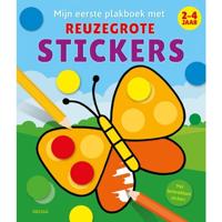 Mijn eerste plakboek met reuzegrote stickers