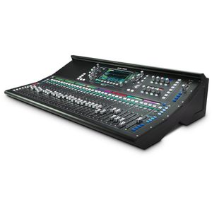 Allen & Heath SQ7 digital mixer