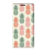 Motorola Edge 20 Pro Flip Style Cover Ananas