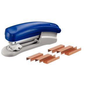 Metalen nietmachine blauw 11,5 cm inclusief 1000 nietjes