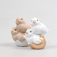 Figuur kuikens camel-wit 10,5x7,2x13cm