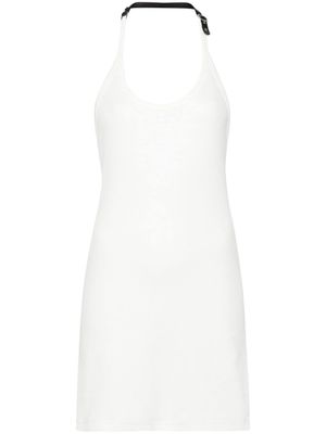 Courrèges robe courte Holistic Buckle 90s à patch logo - Blanc