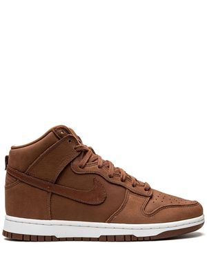 Nike baskets montantes Dunk PRM - Marron