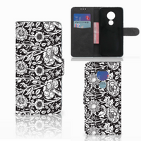 Motorola Moto G7 Power Hoesje Black Flowers - thumbnail