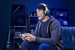 Razer Kaira Pro for PlayStation Headset Draadloos Hoofdband Gamen USB Type-C Bluetooth Wit