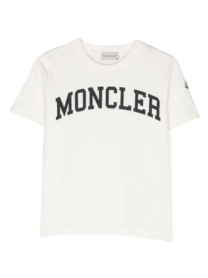 Moncler Enfant t-shirt en coton à logo imprimé - Blanc