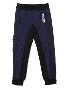 Versace Kids pantalon de jogging à imprimé Greca - Bleu