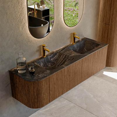 Mondiaz KURVE-DLUX 155 cm Onderkast Greeploos 2 Lades Met Deuren Walnut, Wastafel Solid Surface Rechts Lava 2 Kraangaten Zonder Spiegel (KRVLEA155L2L1D2KD-Wal/Lav)